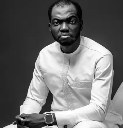 White Olasunkanmi Barry